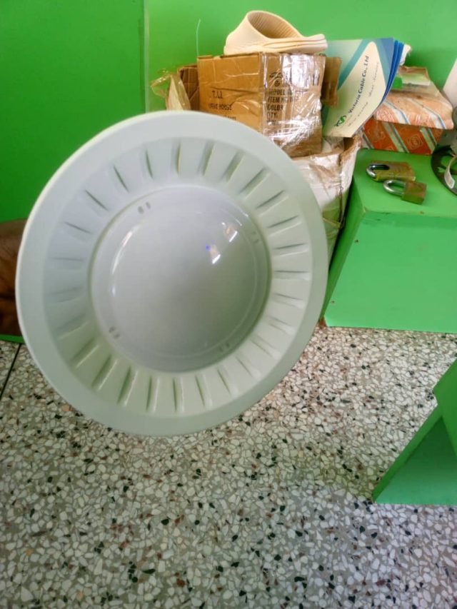 Bulb Wide Base 40W Neelux — Kislights Uganda