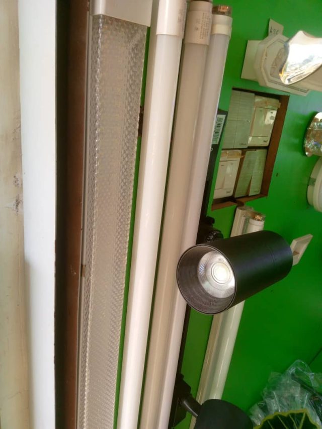 Tube Holder Double — Kislights Uganda