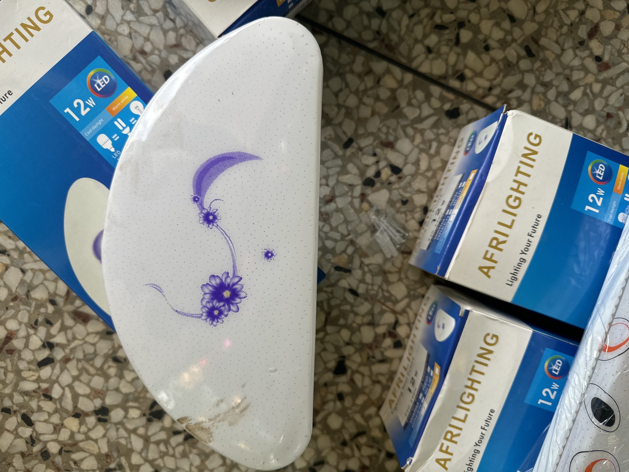 Half Moon F9 — Kislights Uganda