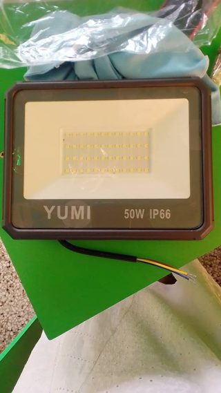 Flood Light Yumi 50W — Kislights Uganda